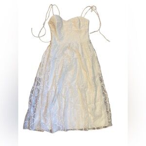 Amanda Uprichard Tula Dress in Sugar Embroidery. Size S